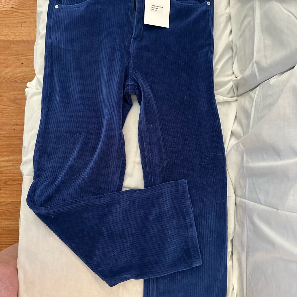 Kan Can. Navy corduroy jeans